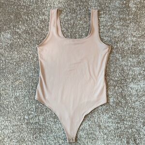 Abercrombie & Fitch Seamless Fabric Tank Bodysuit in Blush Pink